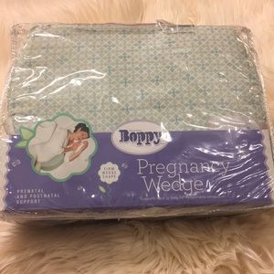 Boppy pregnancy wedge
